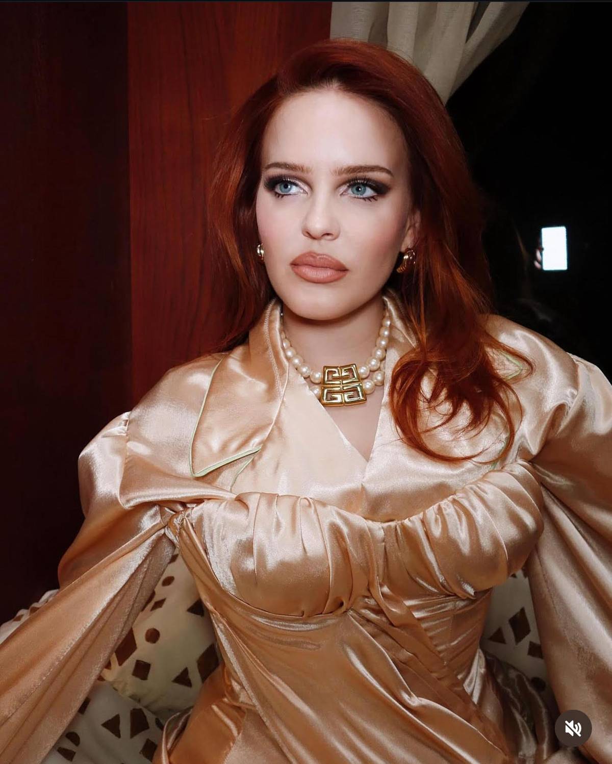ANNE-Marie